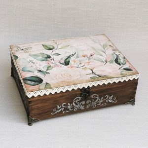 Grande boîte à bijoux en bois élégante, grand organisateur avec compartiments, boîte à bijoux spacieuse de style vintage, boîte-cadeau personnalisable pour grand-mère
