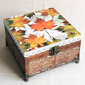 Custom decorated wooden tea box with removable compartments, gift for tea lovers, vintage style tea box, tea bag storage, gift for her