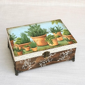 Wooden tea box with 6 compartments, customized box, minimalist home decoration, vintage style tea box, tea bag organizer, handmade gift
