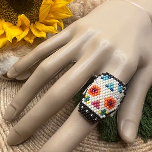 Handmade Skull Ring/ Miyuki Delica Beads Ring.