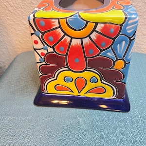 Mexican Talavera Pottery  Tissue Holder / Home Decor