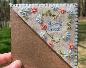 Hand Embroidered Felt Corner Page Bookmark - Blue Book Lover!