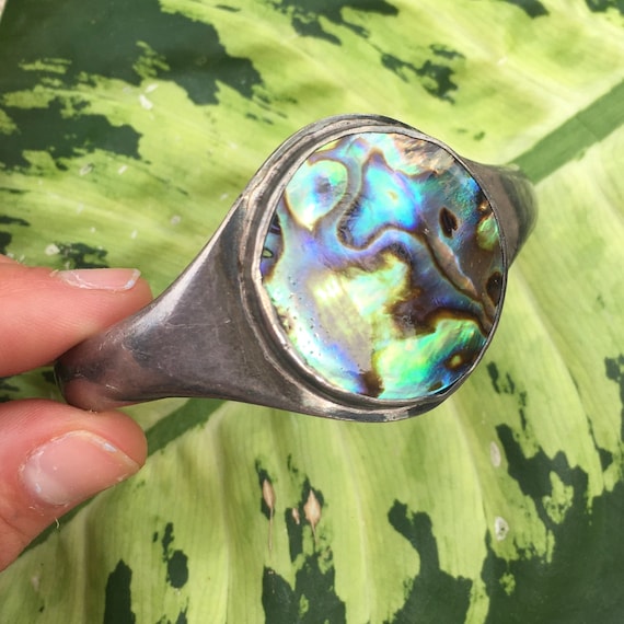 Mother of pearl bracelet