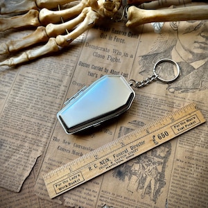 Coffin Keychain Storage Case Ashtray