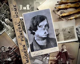 Victorian Cabinet Card Photograph