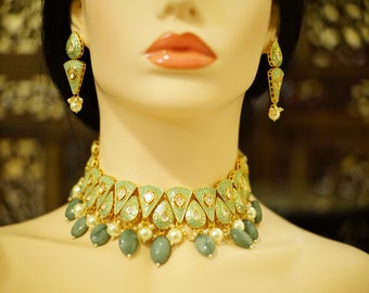 Indian jewelry choker necklace set, authentic, handmade, wedding, 24k gold plated kundan, semi precious stone, bridal wedding