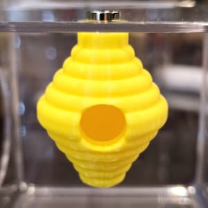 Beehive Hide – 3D-Printed Magnetic Spider Hide for Jumping Spider Enclosures