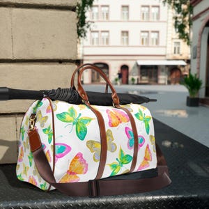 Butterfly Waterproof Travel Bag - Weekend Travel Luggage - Carry-On Baggage - Shoulder Strap Duffle Bag - Polyester lining - Gold Zipper