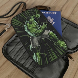 Kids Passport Wallet - Leichte Reise-Geldbörse - Reisedokumentenhalter mit Schulter + Taillengurt - Top Travel Organizer - Green Hulk