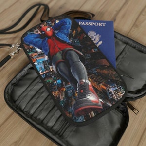 Cartera de pasaporte para niños - Cartera de viaje liviana - Portadocumentos de viaje con correa para hombro + cintura - Organizador de viaje superior - SpiderMan