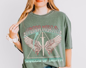 Umbra Mortis Crescent City Comfort Colors tee Hunt Athalar Bryce Quinlan House of Earth and Blood shirt HOSAB Lunathion SJM merch HOSAB gift