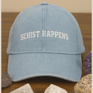 Schiefer Happens Geologen Denim Hut Lustige Geologie Liebhaber Geschenk Rockhound Trucker Cap Mineraliensammler Bestickter Hut Naturfelsen Fan Cap