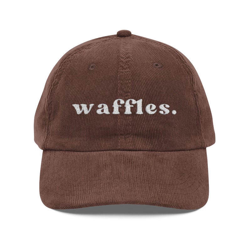 Chapeau pour les amateurs de gaufres Casquette en velours côtelé brodée Citation de petit déjeuner amusante Cadeau brunch pour gourmets image 2