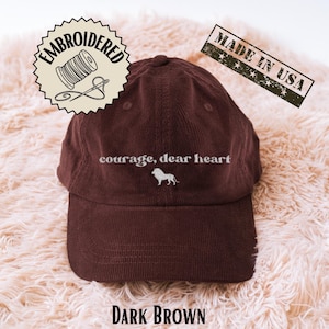 Gorra de pana con cita bordada de Narnia "Valentía, corazón querido", ajustable, vintage, desestructurada, estilo libro de fantasía, estilo literario cristiano.