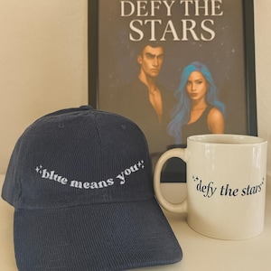 Cappello ricamato Zodiac Academy, berretto ufficiale Fandom, Blue Means You, Darcy Vega, Orion Lance, regalo per i fan, merchandise Zodiac Academy