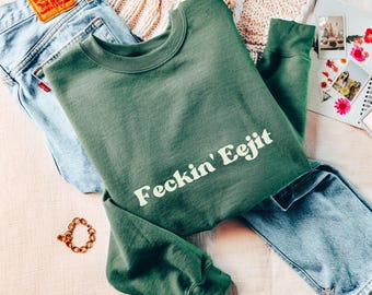 Feckin Eejit Irish Slang Irish Celtic Sweatshirt, Shamrock St pattys day Sweater Saint Patrick day gift Irish Pride, festive Sláinte Ireland