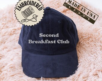 Gorra de pana bordada de The Breakfast Club, estilo hobbit, ajustable, estilo vintage, estilo nerd, acogedor y estético.