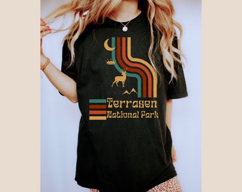 Terrasen National Park SJM Comfort Colors® tee, Officially LICENSED Sarah J. Maas merch Throne of Glass Tog Celaena Sardothien Shirt bookis