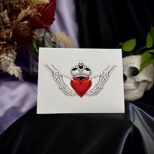 Tarjeta de Claddagh espeluznante, tarjeta de San Valentín, tarjeta gótica, tarjeta de San Valentín alternativa