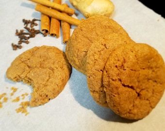 Keto chewy ginger "molasses" spice cookies, low carb, sugar free, 1.9 g net carb per cookie, diabetic friendly