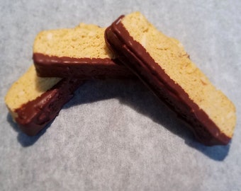 Keto dark chocolate almond biscotti, 2.2g net carbs, sugar free, low carb, diabetic friendly, Easter treat, gluten fee, grain free.