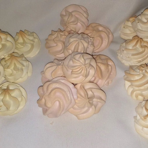 Keto meringue cookies, 0.1g net carb, 12 cookies. Sugar free, low carb, diabetic friendly, gluten free. Perfect sweet treat