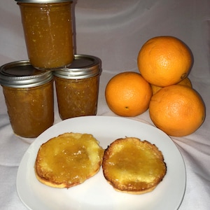 Keto orange marmalade, 2g net carbs, sugar free, low carb, diabetic friendly, delicious orange flavor without the guilt.