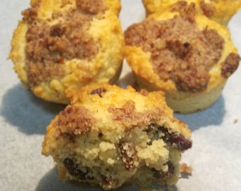 Keto banana pecan muffins 2.8g net carb per muffin, low carb, sugar-free, 6 per pack, diabetic friendly, gluten free