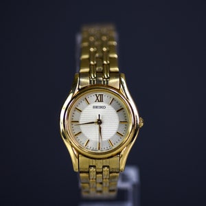 Seiko Analog Quartz  Vintage Watch | Ladies Jewellery Wrist Watch | Gold Stainless Steel Bracelet | Made in Japan | Mother&#39;s Day Gift