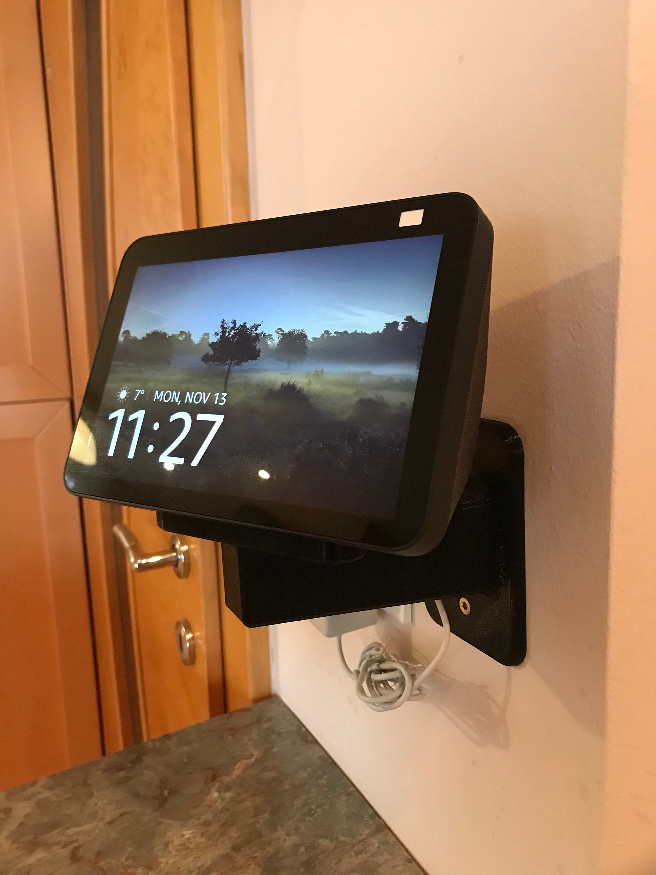 Made for  Premium Tilt + Swivel Stand for the Echo Show 8 - Easily  Adjustable with Magnet Glide Technology - White