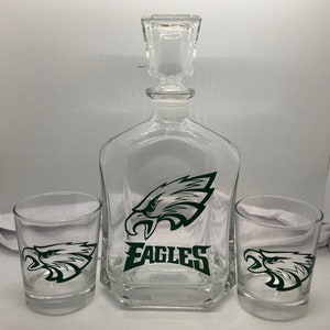 Personalized Philadelphia Whiskey Set, Eagles Barware for Man Cave, Whiskey Decanter Set, Football GiftLover Gift