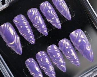 Améthyste | Presse acrylique sur les ongles