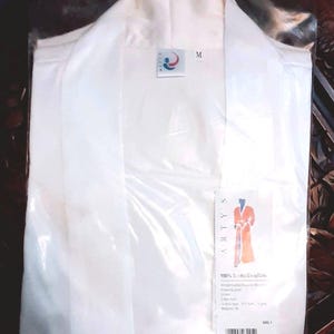 White 100% Silk Dressing-Gown, Valentine gift, Morning coat man, woman robe, SHINY SILK Crepe Satin, gift wrap free