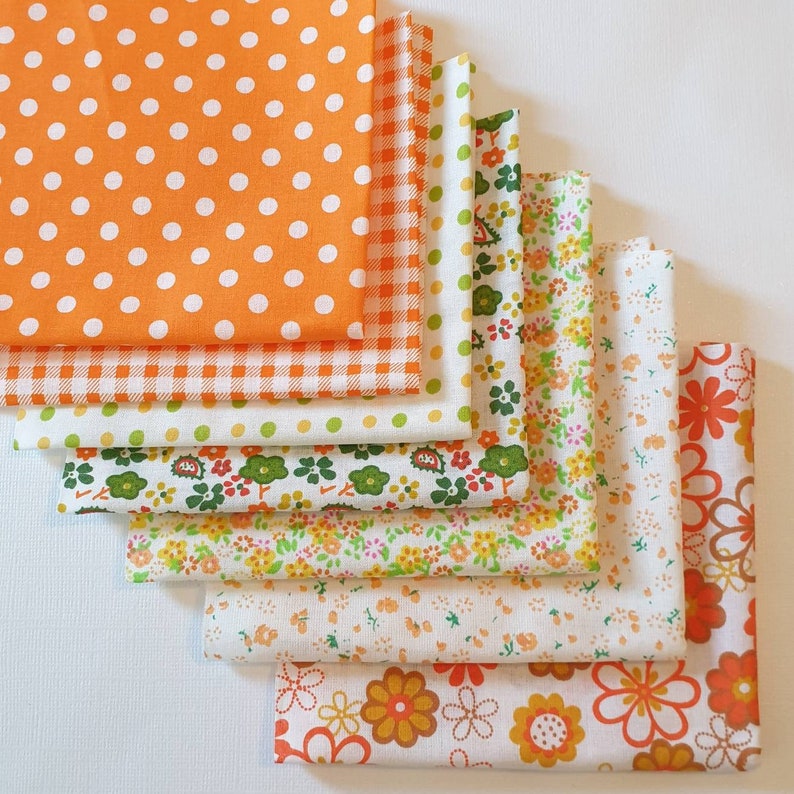 Download 7 piece Fabric Bundle in Orange and Whites Layer Cake ...