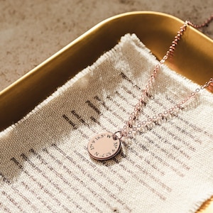 Delicado collar personalizado de coordenadas en plata de ley, regalo de larga distancia, coordenadas GPS, regalo de mudanza, regalo de graduación, EFN-23 imagen 2
