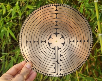 20 cm Chartres labyrinth disc with 2 sides, gold/copper, beeswax - passive transmitter of scalar waves, rebalances and soothes