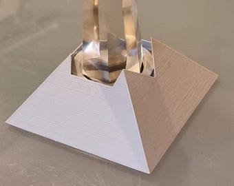 Large Pyramid, Vogel Crystal Holder V3 - Plastic (Crystal NOT included)