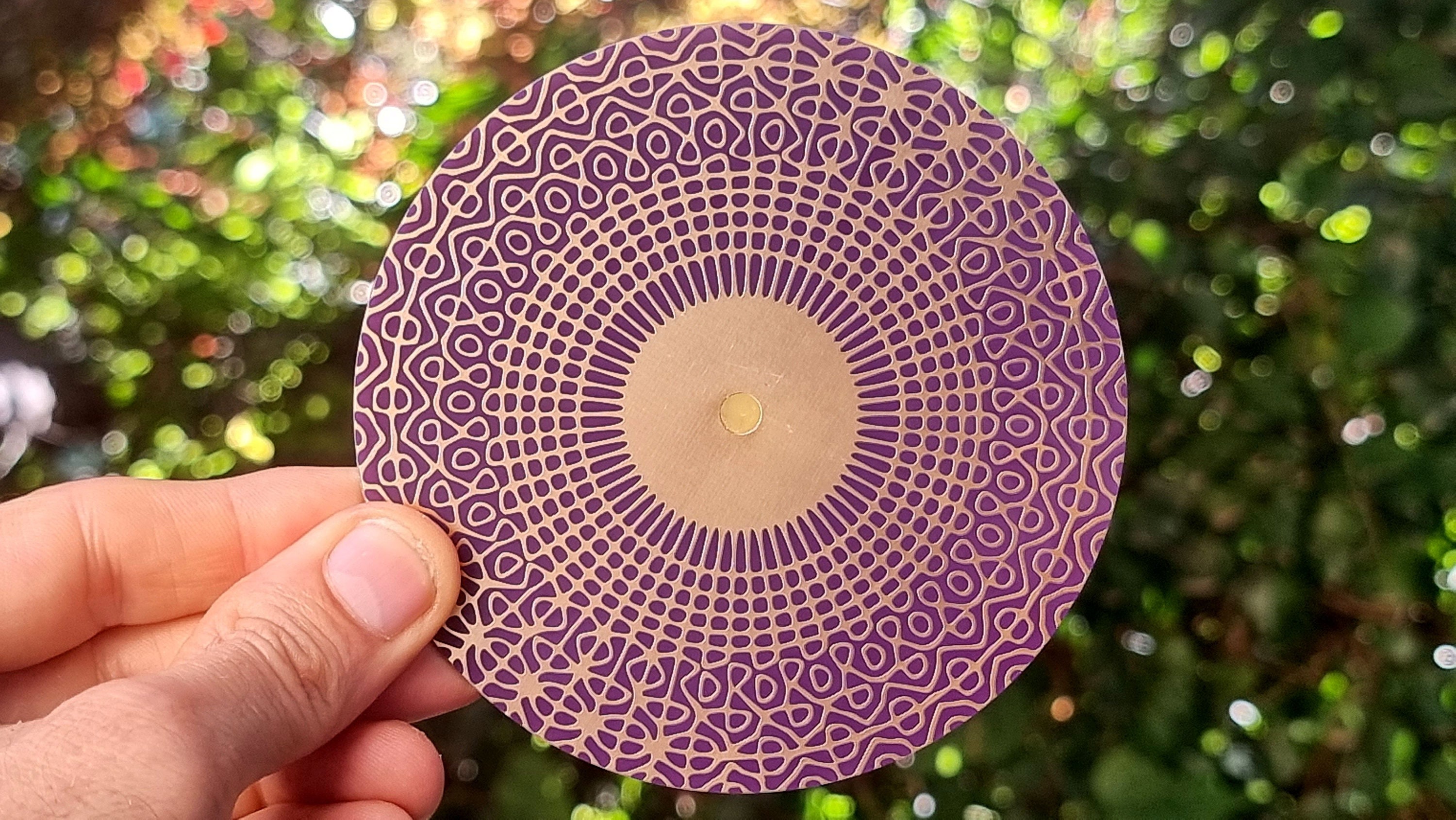 Cymatic Disc 484.9 Hz V2 Gold- B Coronal Chakra - Cymatic Range