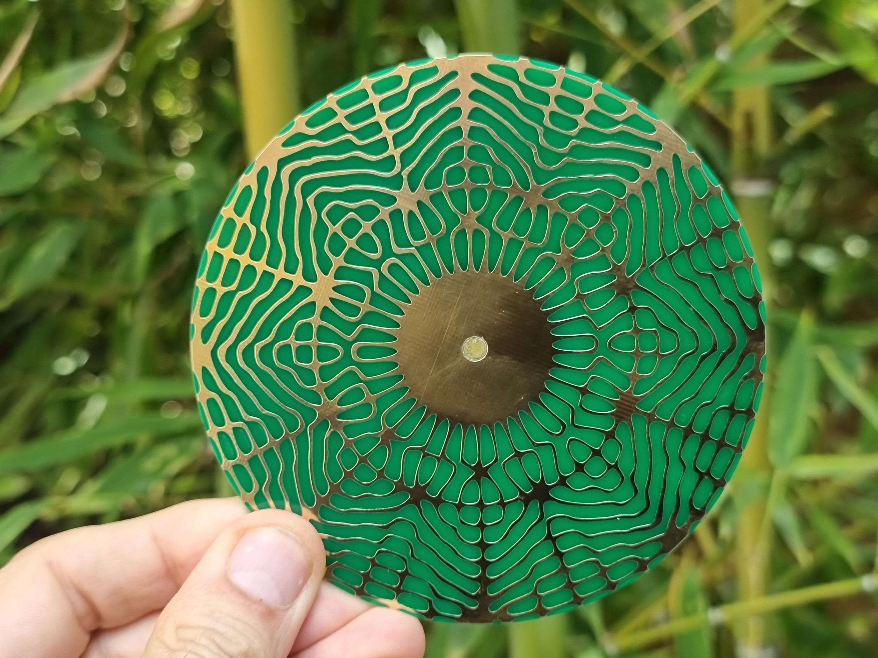 Disque Cymatique 396 Hz Confiance à 2 Faces, Or/Cuivre, Cire d'abeilles - Fréquence Sacrée