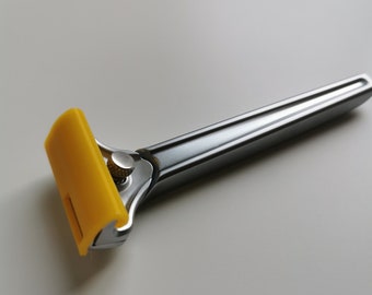 Protective cover for the Supply Single Edge SE razor