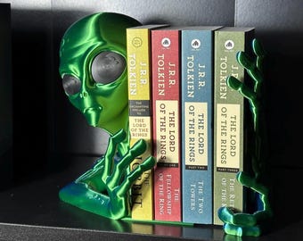 Alien Invader Bookend - Scifi Fantasy Bookish Merch / Gift For Him Book Lover - Reading 3D Printed Decor - Accessories for your Shelf