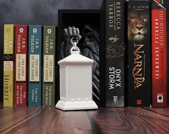 Wizard Book Nook | Bookend for Magic and Fantasy Lover | Booktok | Bookish Decor | Unique 3D Printed Gift for Book Enthusiasts