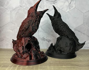Black Raven Dice Tower | Die Roller for Tabletop Role-Playing Games like D&D | RPG Bird Prop For Dungeon Masters | 3D Printed Gift For Gamer