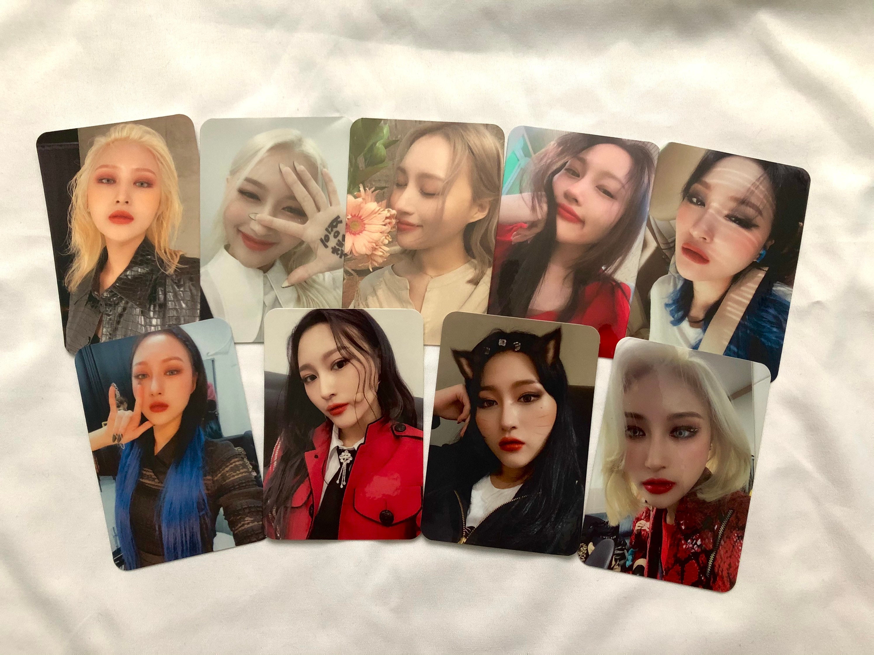 Dreamcatcher Siyeon Selca Photocards - Etsy
