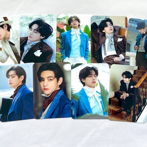 Taehyung Me, Myself, and V ‘Veautiful Days’  Photofolio Behind Photocards