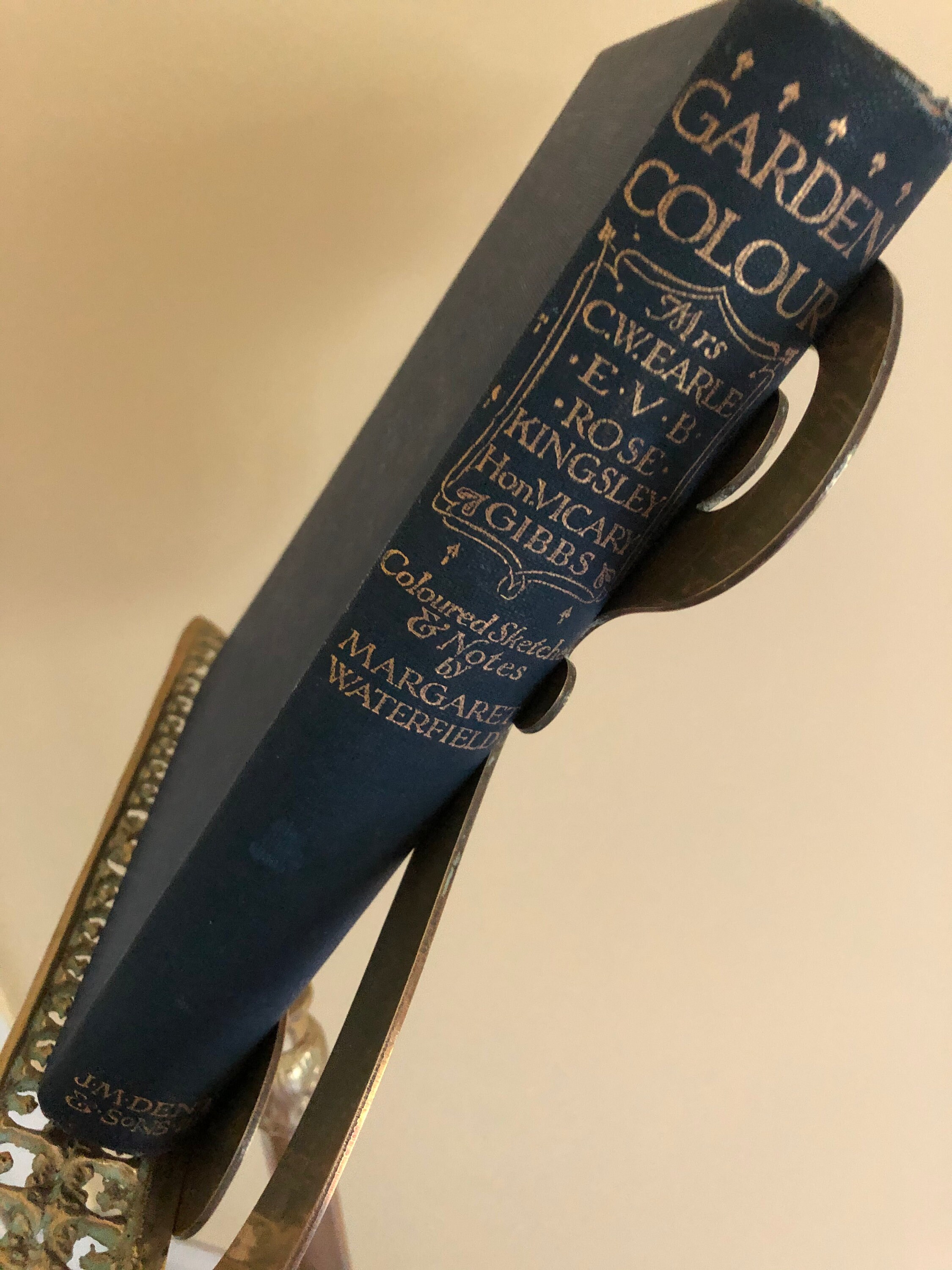 Garden Colour Illustrated by Margaret Waterfield Vintage Book - Etsy