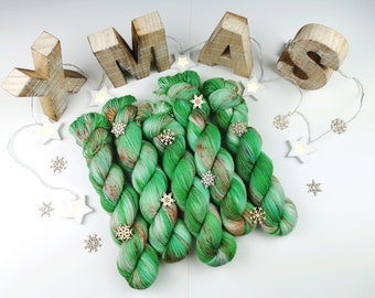 CHRISTMAS EVE - Hand dyed yarn - Merino/Mohair/Nylon Blend - 4ply Sock Weight - 100g/400m - Gift for knitter or crocheter