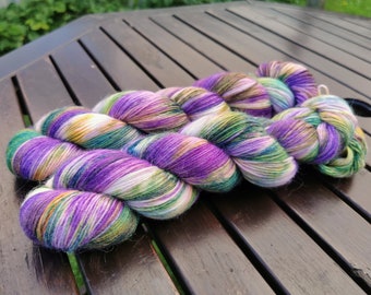 MAGICAL FOREST - Hand Dyed Yarn - Merino/alpaca/nylon Blend - 4ply Sock Weight - 100g/400m - Gift for knitter or crocheter