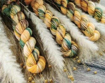 OASIS - Hand dyed yarn - Merino wool - Dk weight - 50g/112m - Gift for knitter or crocheter