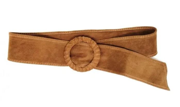 Wide clearance suede belt